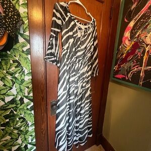 INC International Concepts Black and White Zebra Long Sleeve Dress Small New